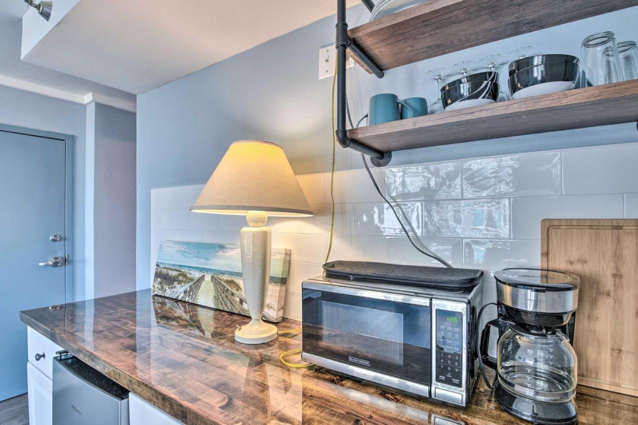 Apartment Beachfront Daytona Studio, Close To Parks!