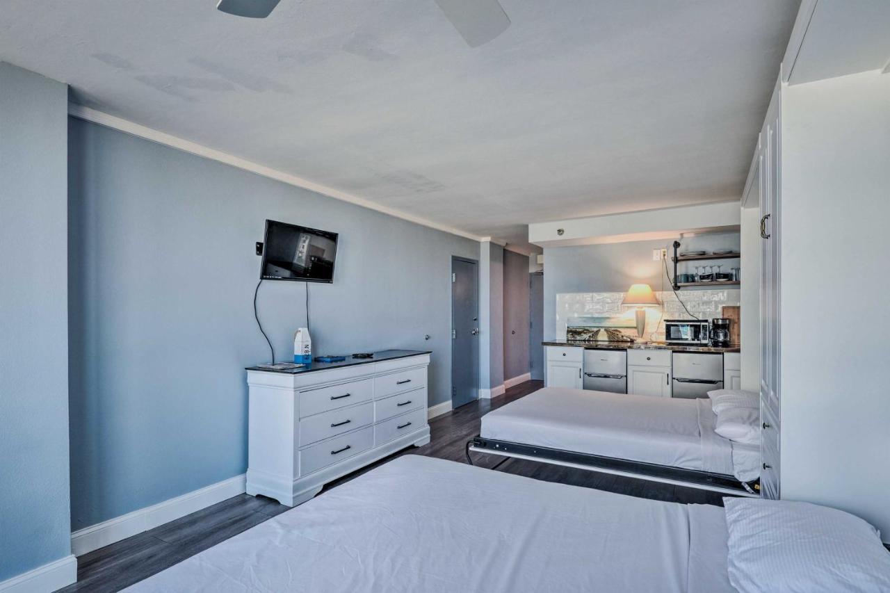 Apartment Beachfront Daytona Studio, Close To Parks! Daytona Beach